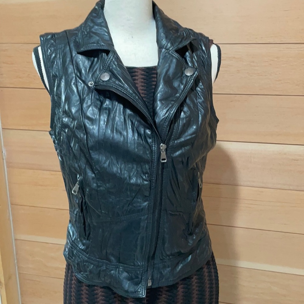 Ci Sono Black Crinkled Vegan Leather Vest Size L
